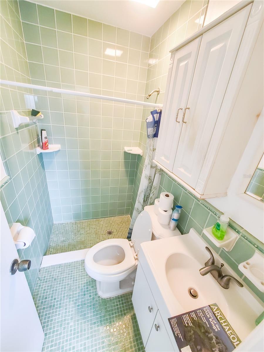 NORTH LAKE WORTH - Residential