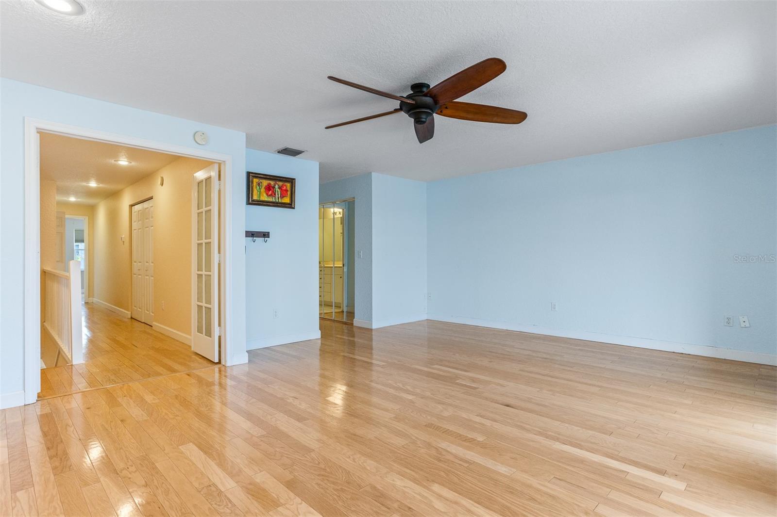 TIERRA SHORES TWNHMS - Residential