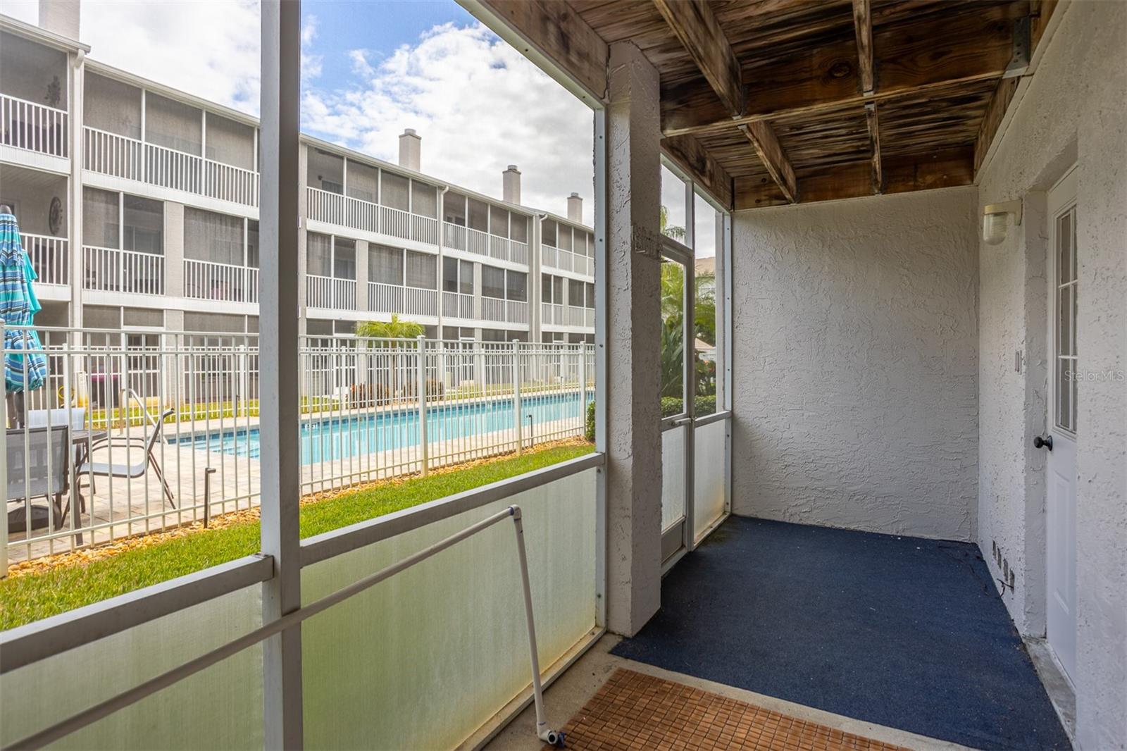 TIERRA SHORES TWNHMS - Residential