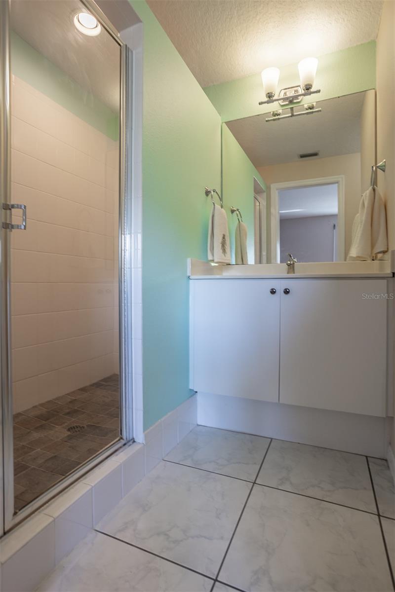 TIERRA SHORES TWNHMS - Residential