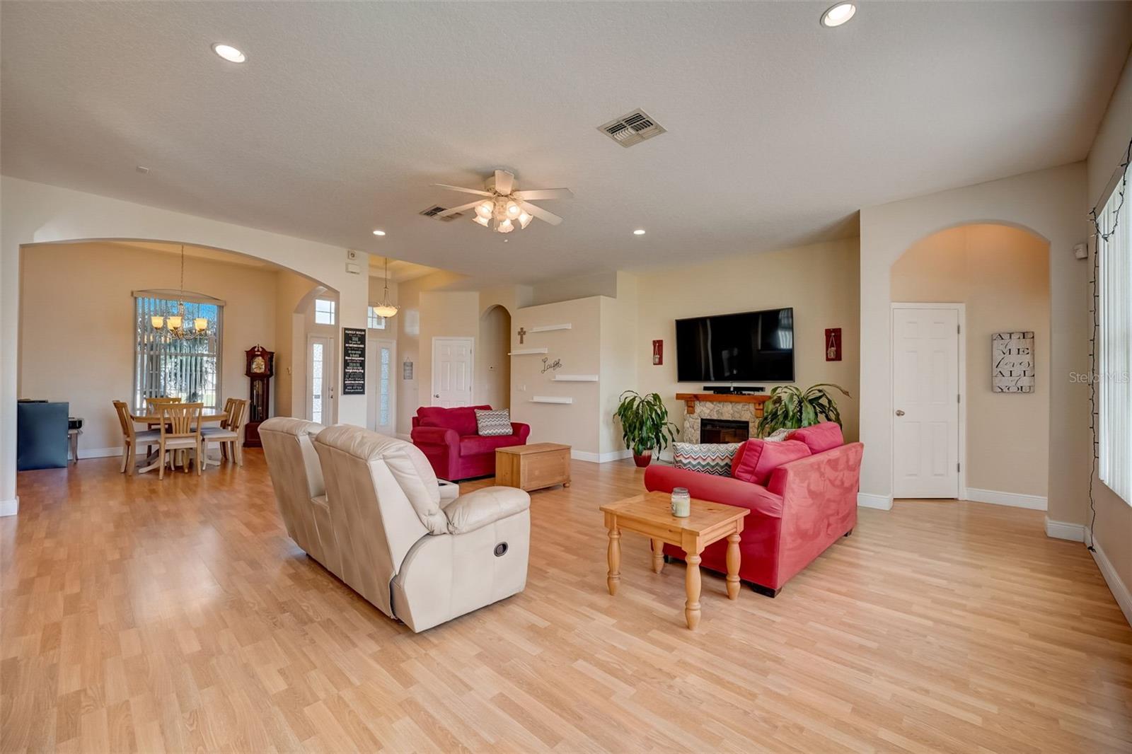 CONWAY GROVES - Residential