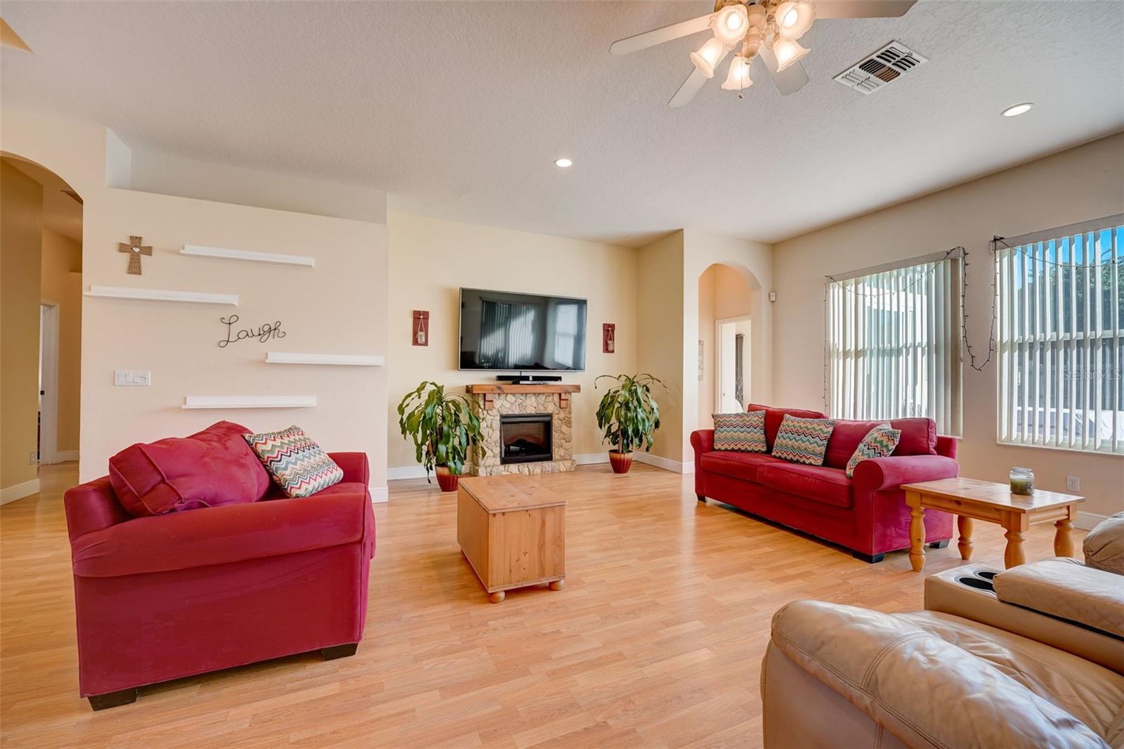 CONWAY GROVES - Residential