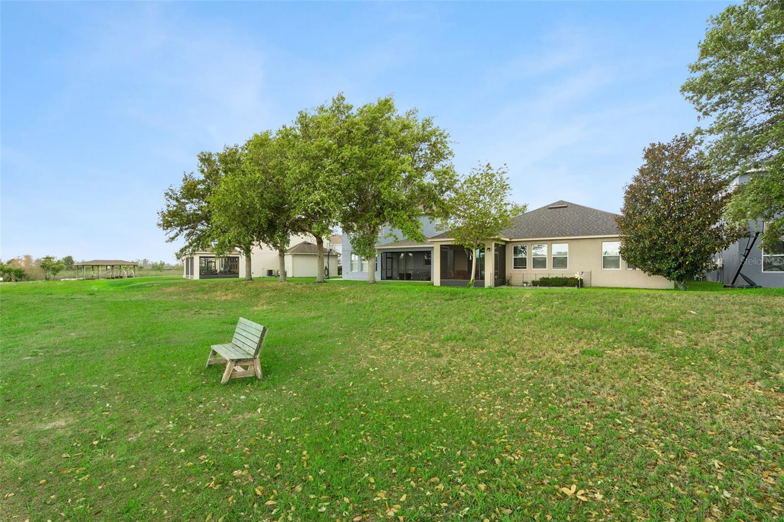 WATERSIDE POINTE PH I - Residential