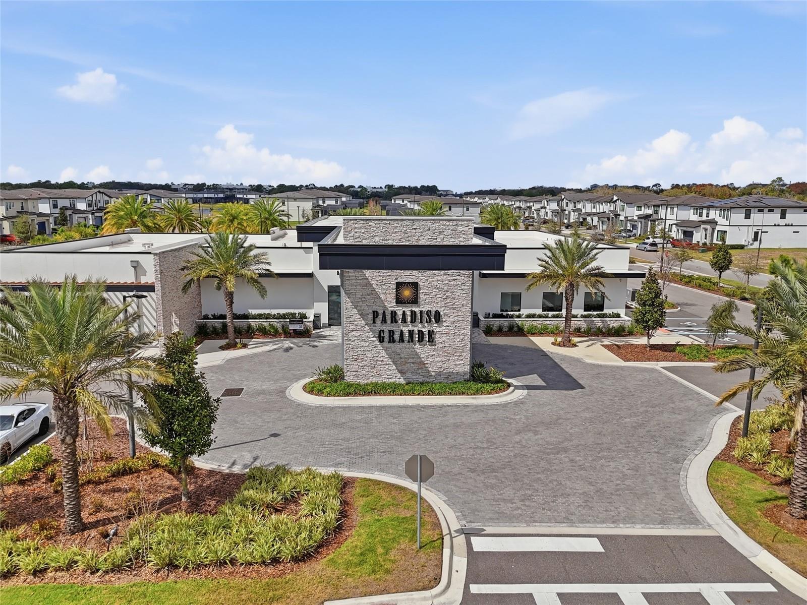 PARADISO GRANDE PH 5 PRCL 15 - Residential