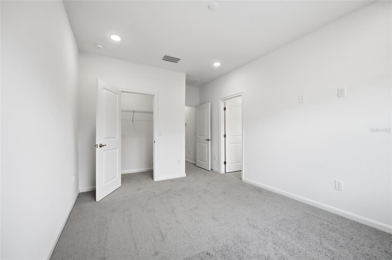 PARADISO GRANDE PH 5 PRCL 15 - Residential