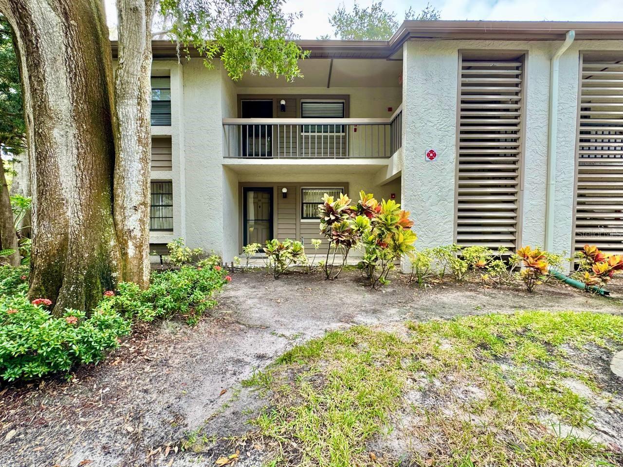 IMPERIAL OAKS CONDO - Residential Lease