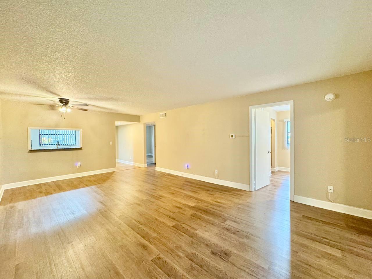 IMPERIAL OAKS CONDO - Residential Lease