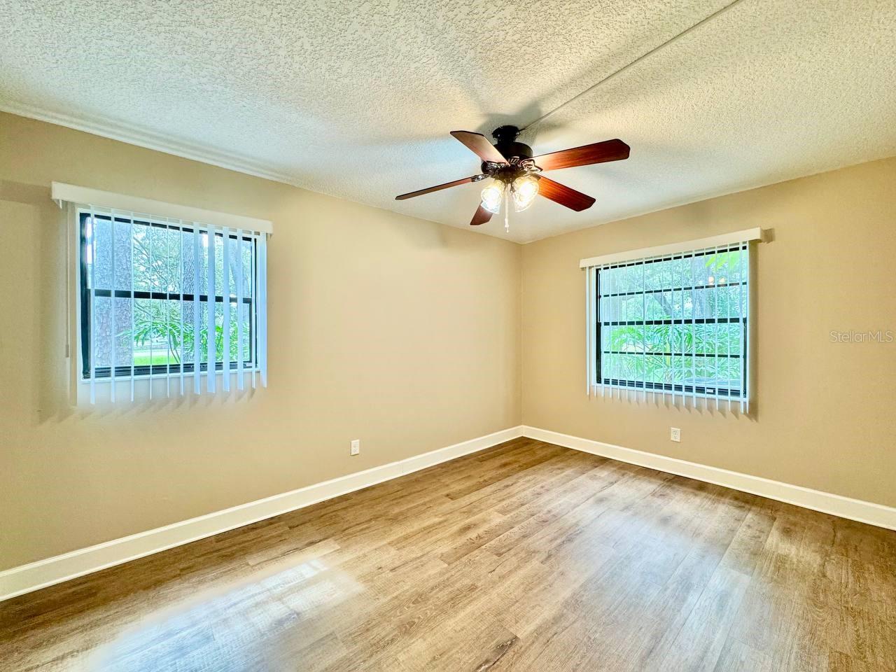 IMPERIAL OAKS CONDO - Residential Lease