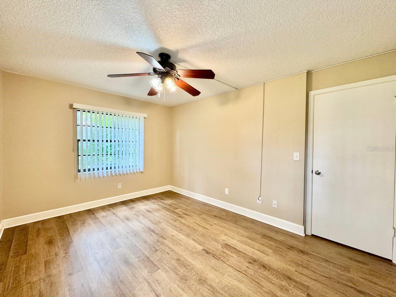 IMPERIAL OAKS CONDO - Residential Lease