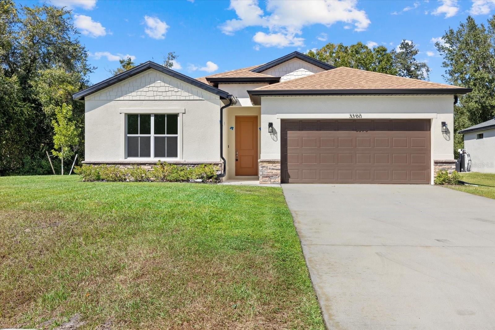 PORT CHARLOTTE SUB 32 - Residential Lease