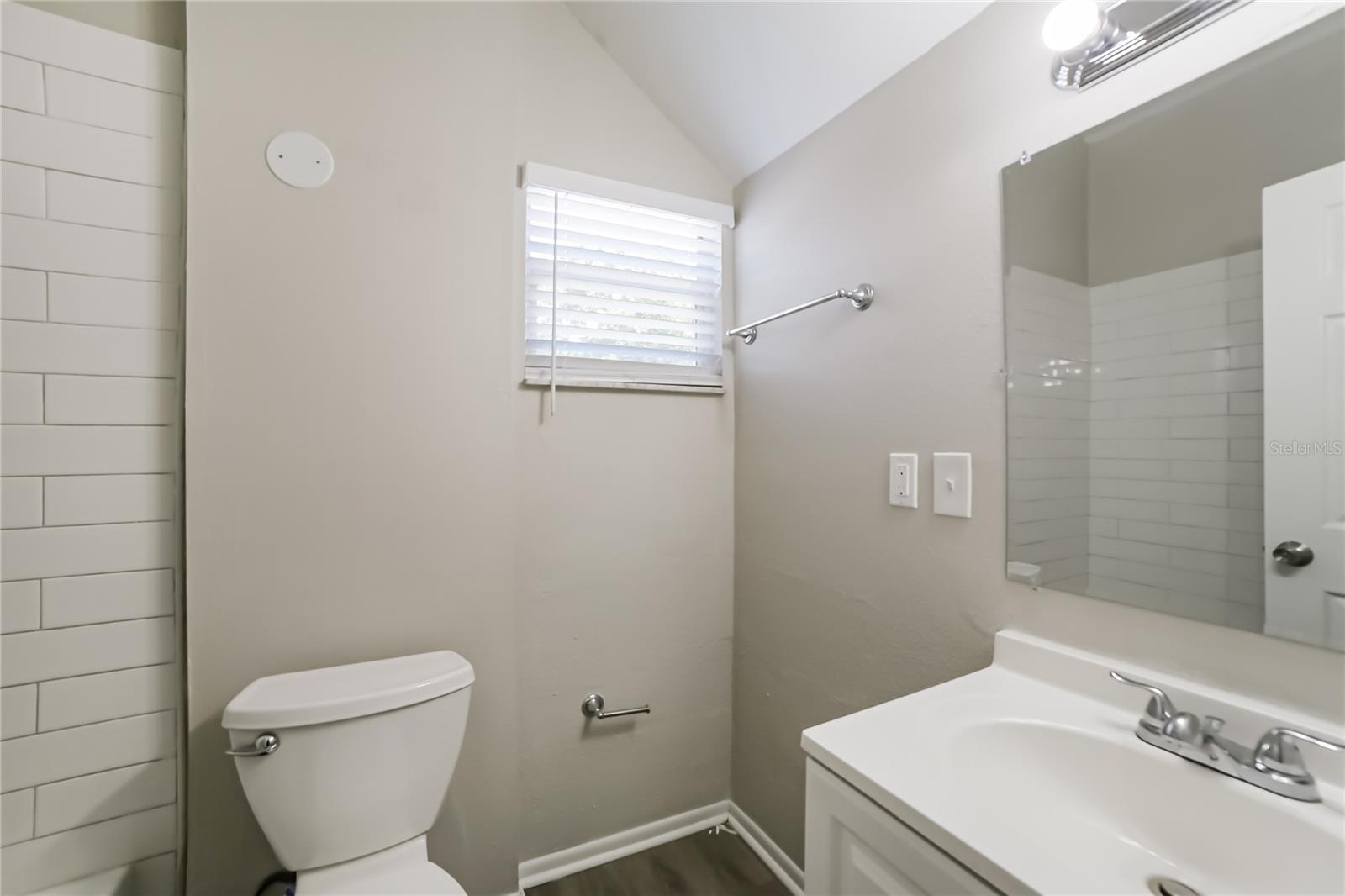 INTERBAY - Residential Lease