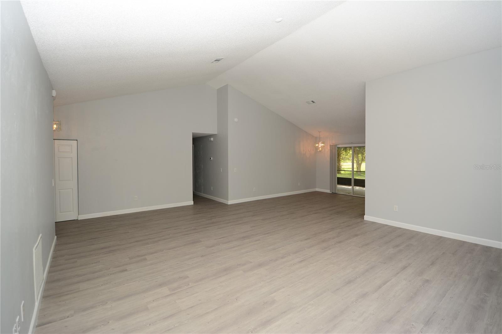 23 WESTROCK LANE