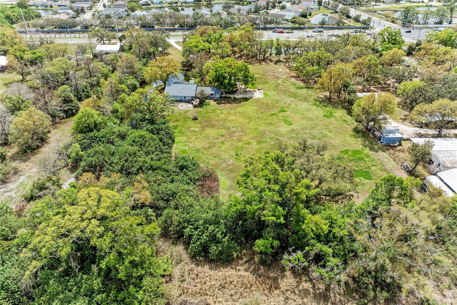 ELWOOD PARK - Residential