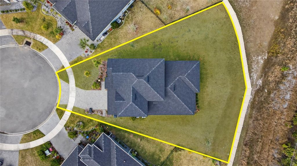 Photo of 6203 W Fallsgrove Lane, Port Orange, FL 32128 (MLS # V4946943)