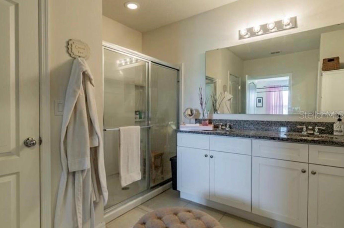 BISHOP LNDG PH 1 - Residential Lease