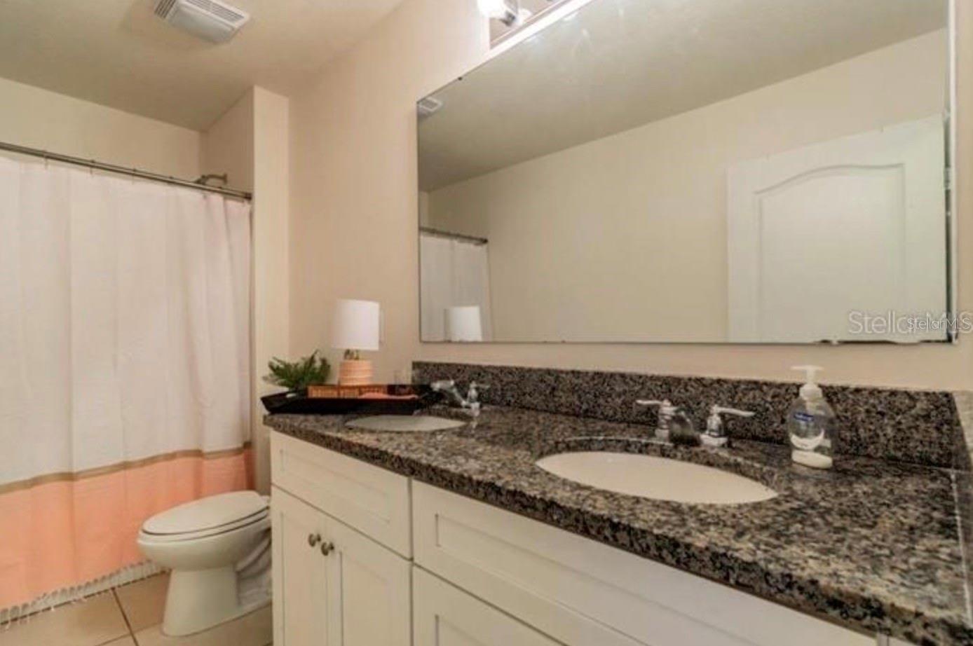 BISHOP LNDG PH 1 - Residential Lease