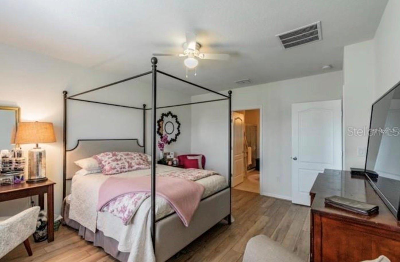 BISHOP LNDG PH 1 - Residential Lease