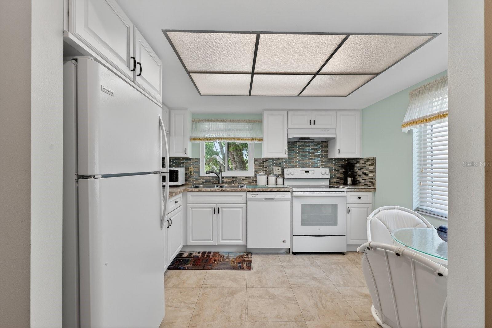 GLORY GARDENS AT CHRISTIAN RETREAT I - Residential