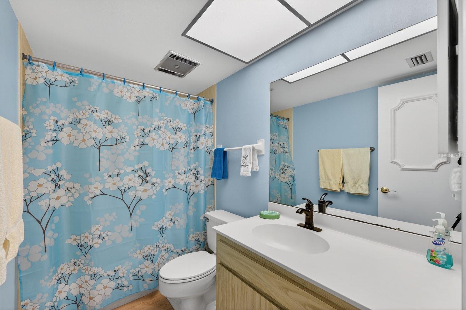 GLORY GARDENS AT CHRISTIAN RETREAT I - Residential