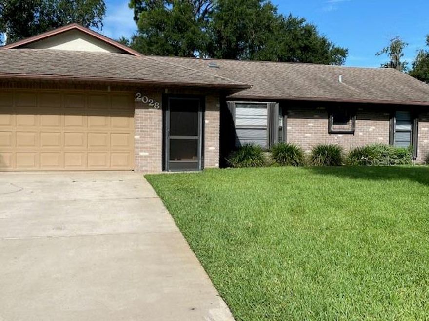 Beautiful 3 bedroom, 2 bath home located on nice size lot with screened in porch, one car garage, washer/ dryer hook-up, with lawn service included. Come take a look at this well maintained and nicely landscaped home. Give me a call at 386-409-2939.