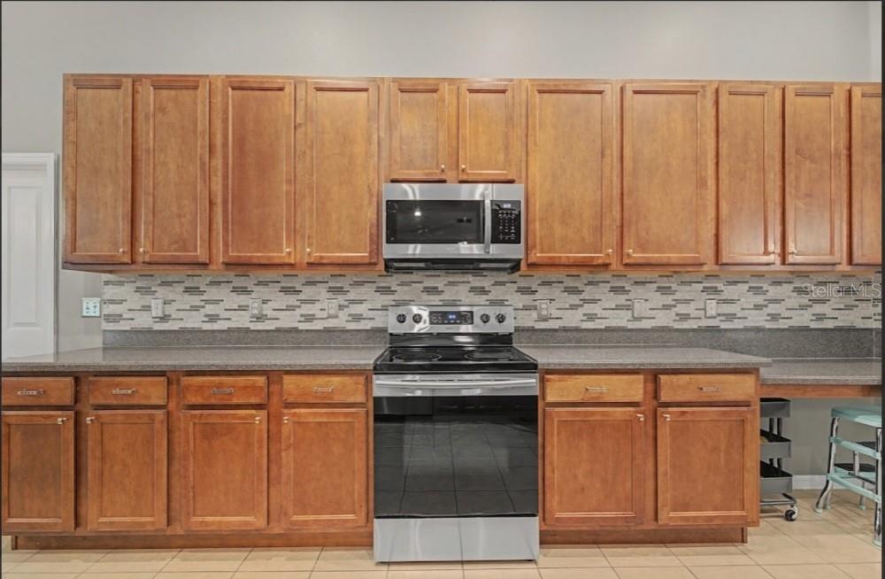 SOUTH FORK UNIT 6 - Residential