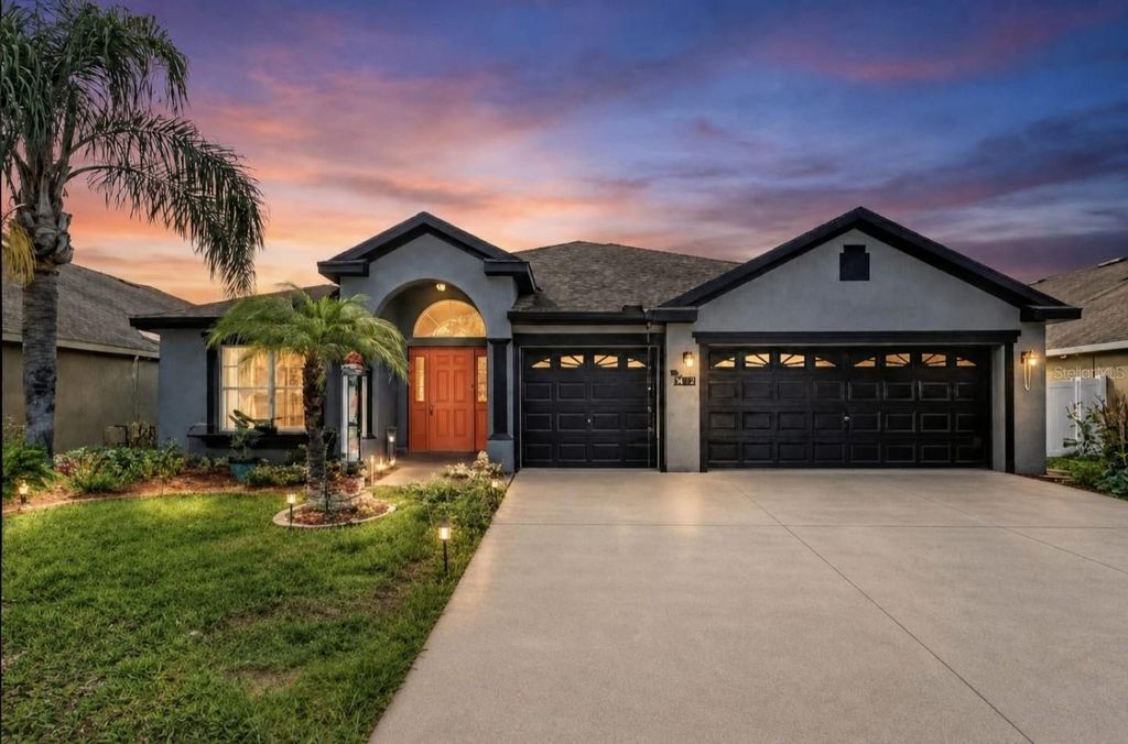 Photo of 10813 Rockledge View Drive, Riverview, FL 33579 (MLS # TB8479572)