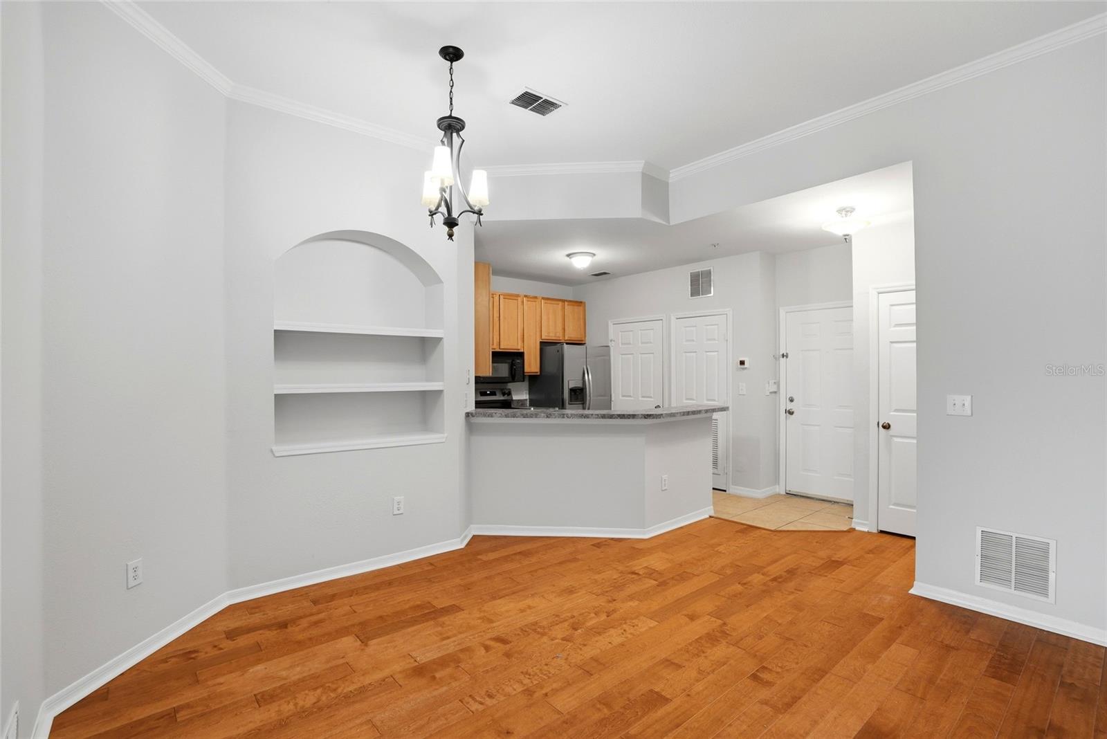 COURTNEY PALMS CONDOMINIUM - Residential