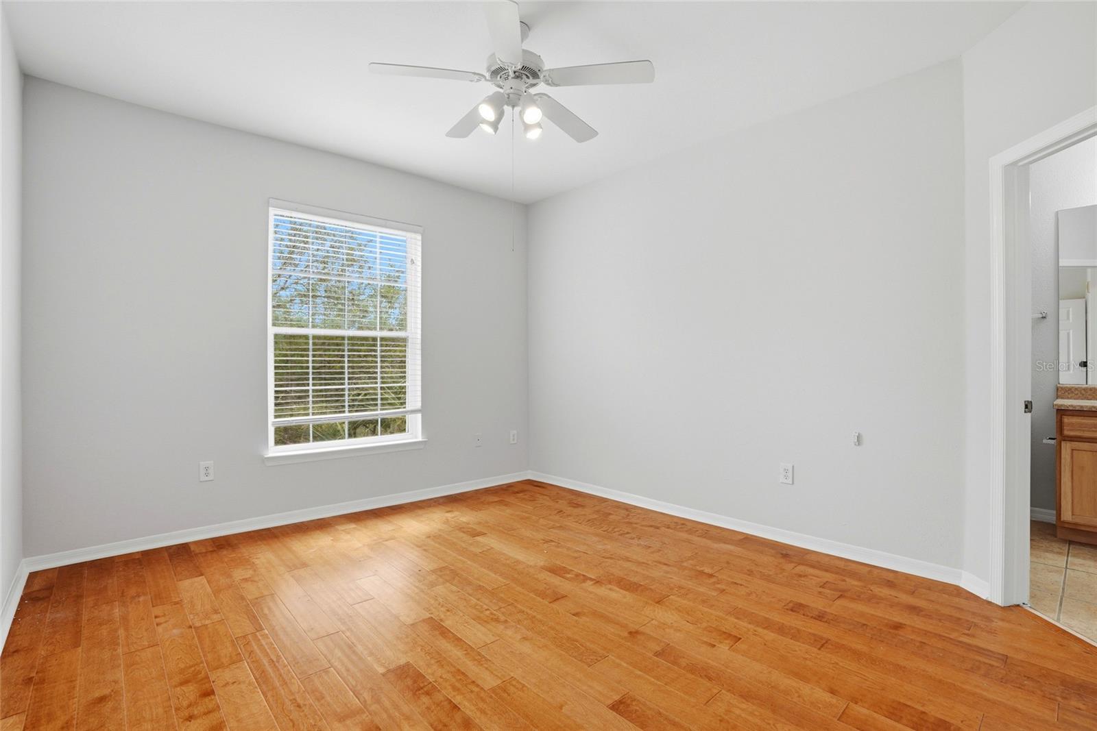 COURTNEY PALMS CONDOMINIUM - Residential