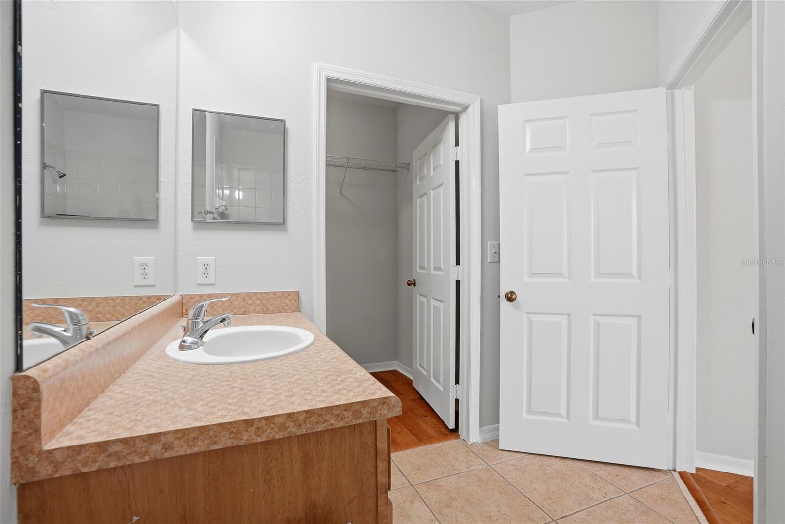 COURTNEY PALMS CONDOMINIUM - Residential