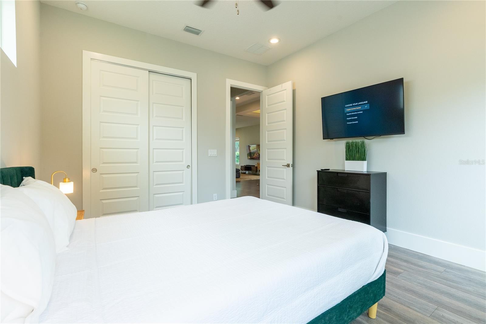 MORRISON HEIGHTS - Residential