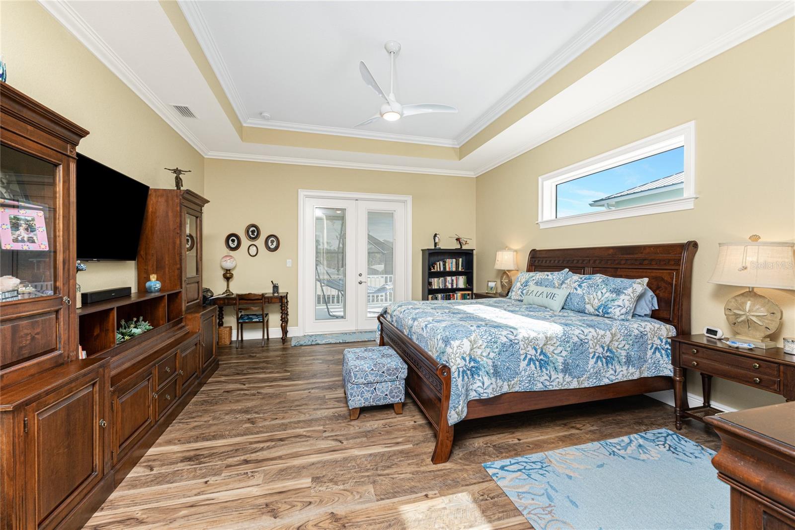 PINE COVE - Residential