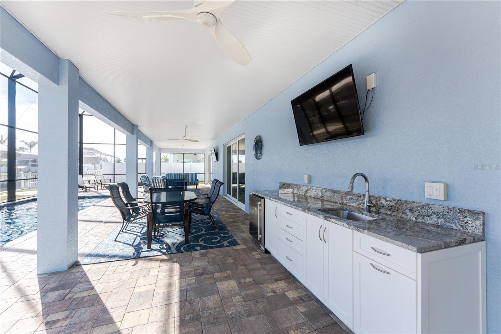 PINE COVE - Residential