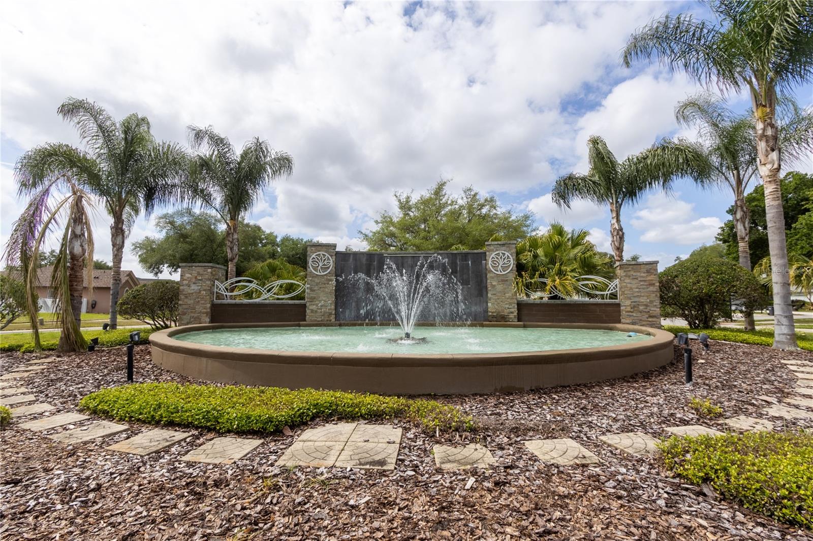 LUMSDEN POINTE PH 1 - Residential