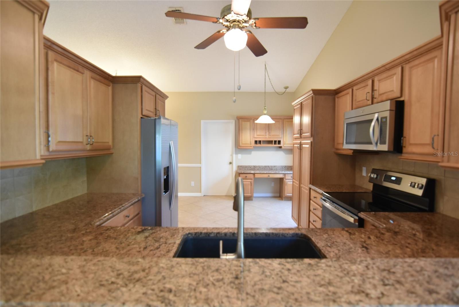 ALAFAYA WOODS PH 5 - Residential Lease