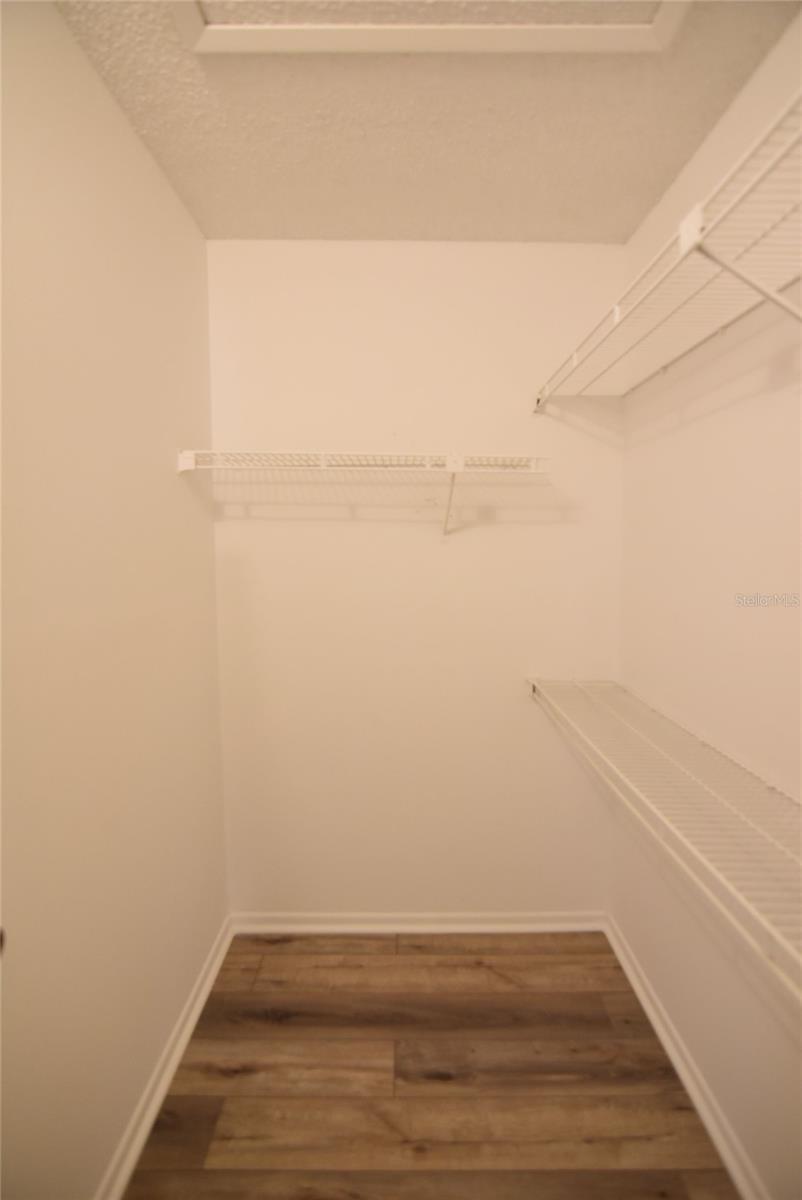 ALAFAYA WOODS PH 5 - Residential Lease