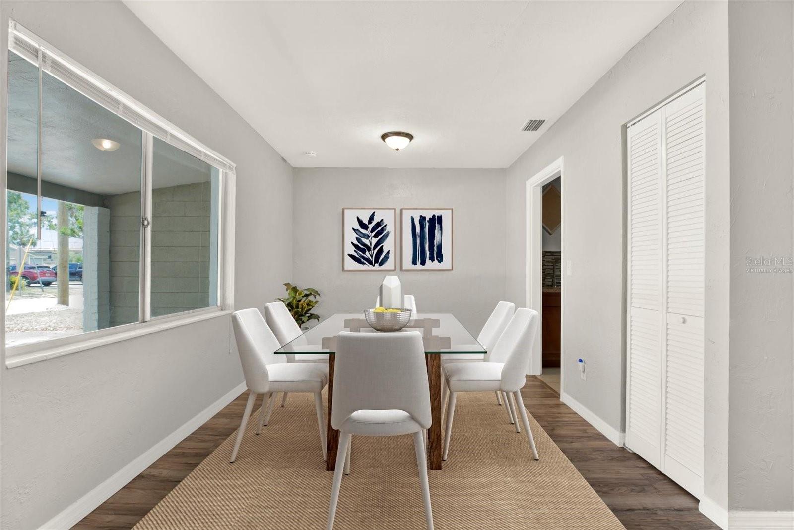 THUNDERBIRD HILL - Residential