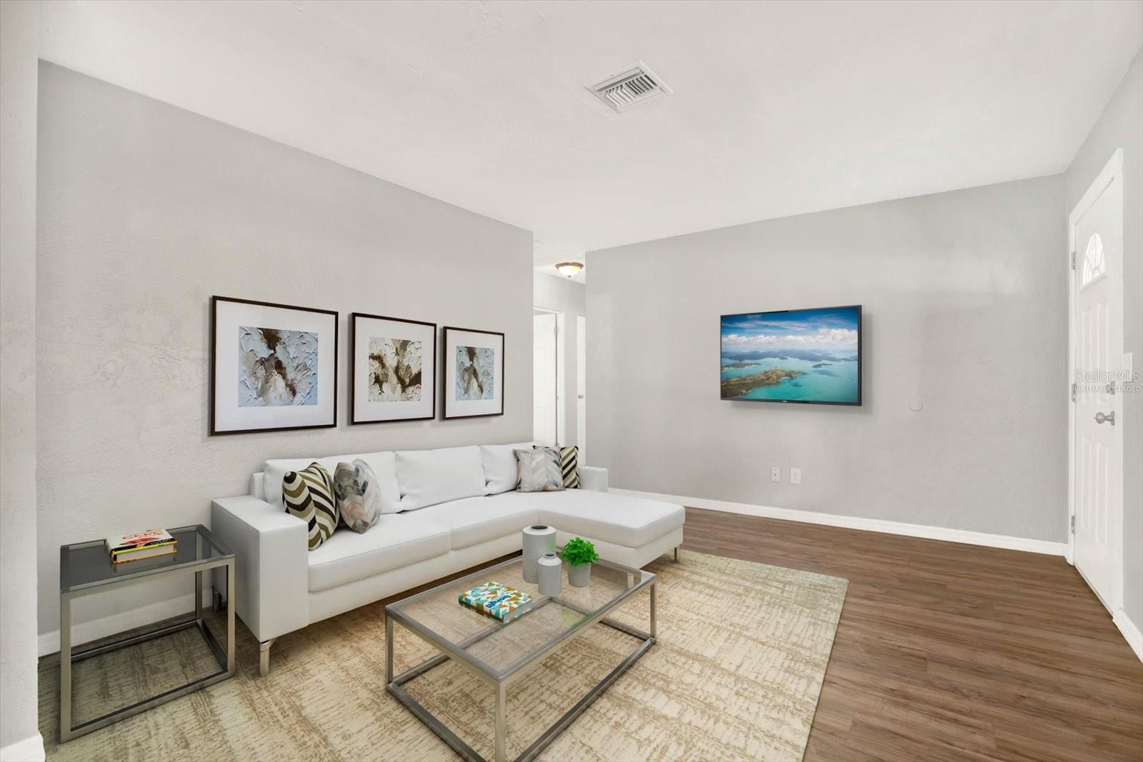 THUNDERBIRD HILL - Residential