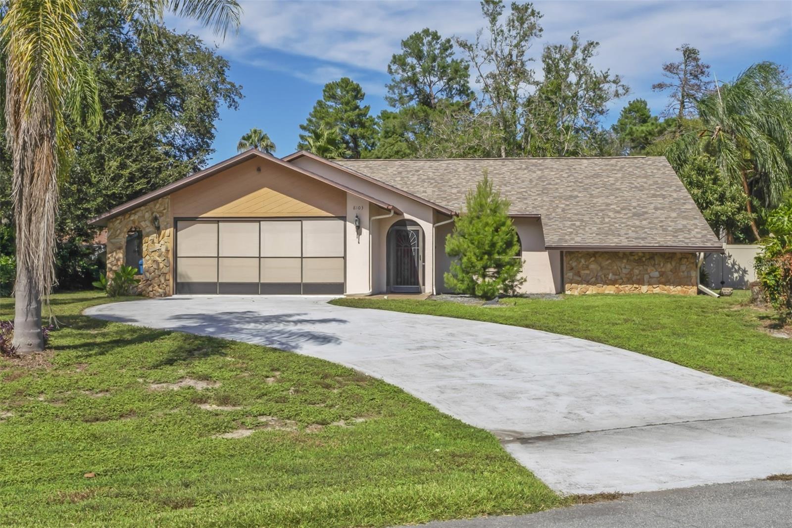 BERKELEY MANOR - Residential