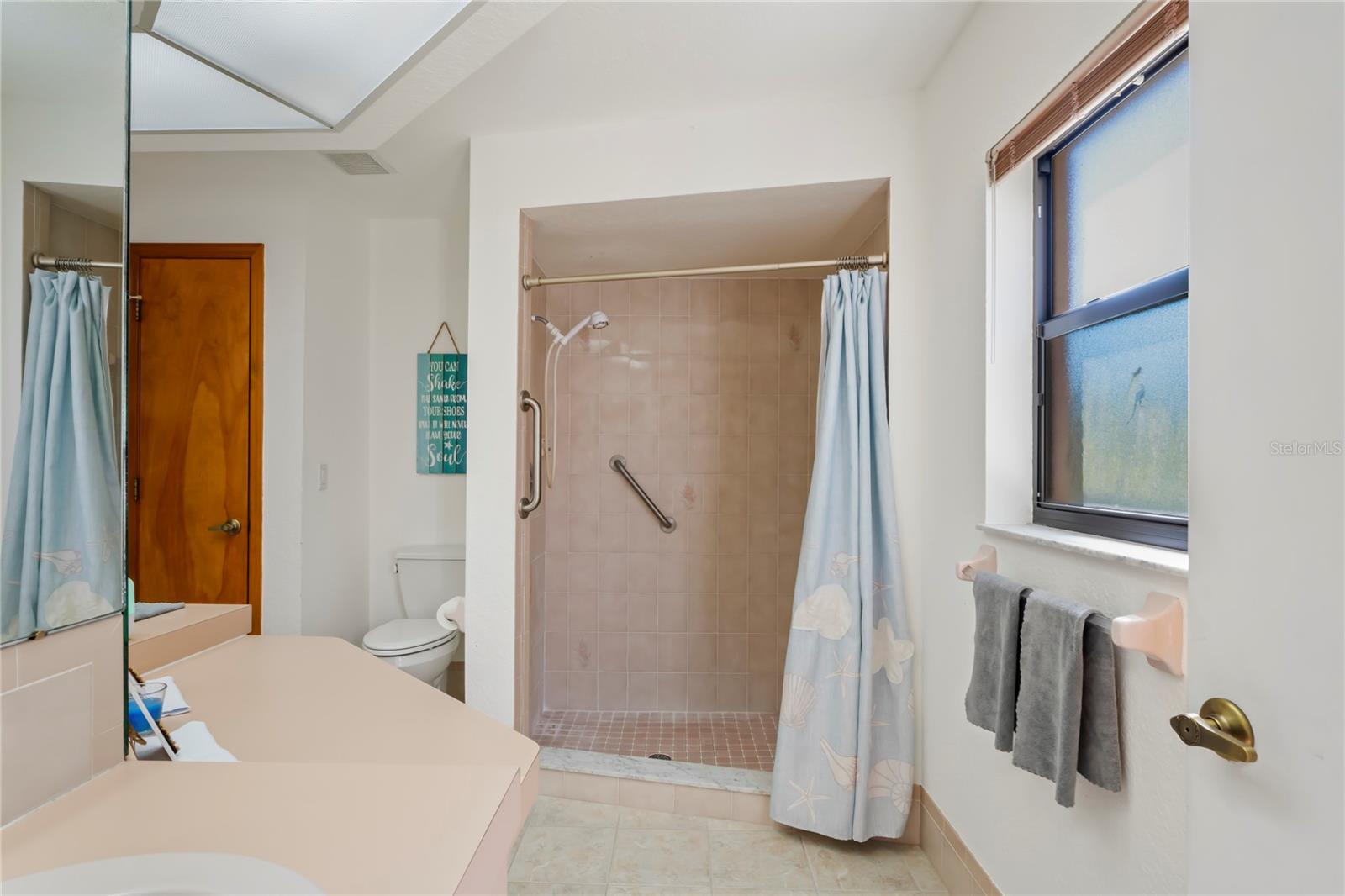 BERKELEY MANOR - Residential