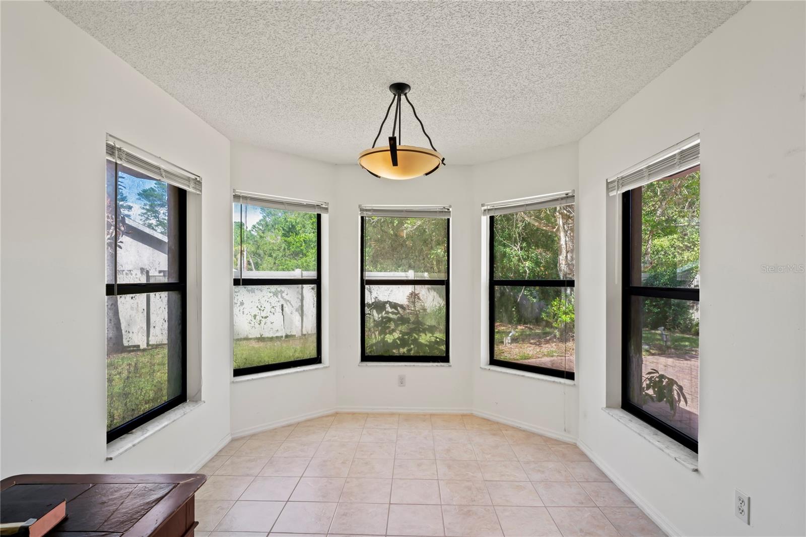 BERKELEY MANOR - Residential