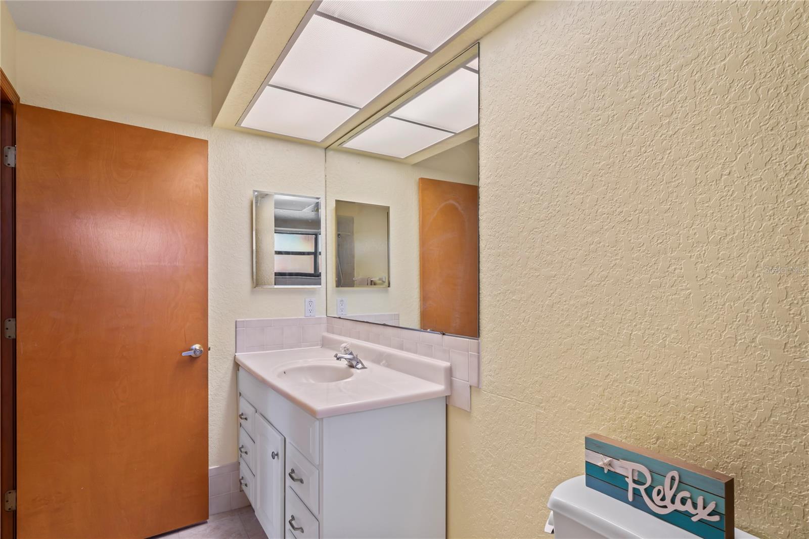 BERKELEY MANOR - Residential