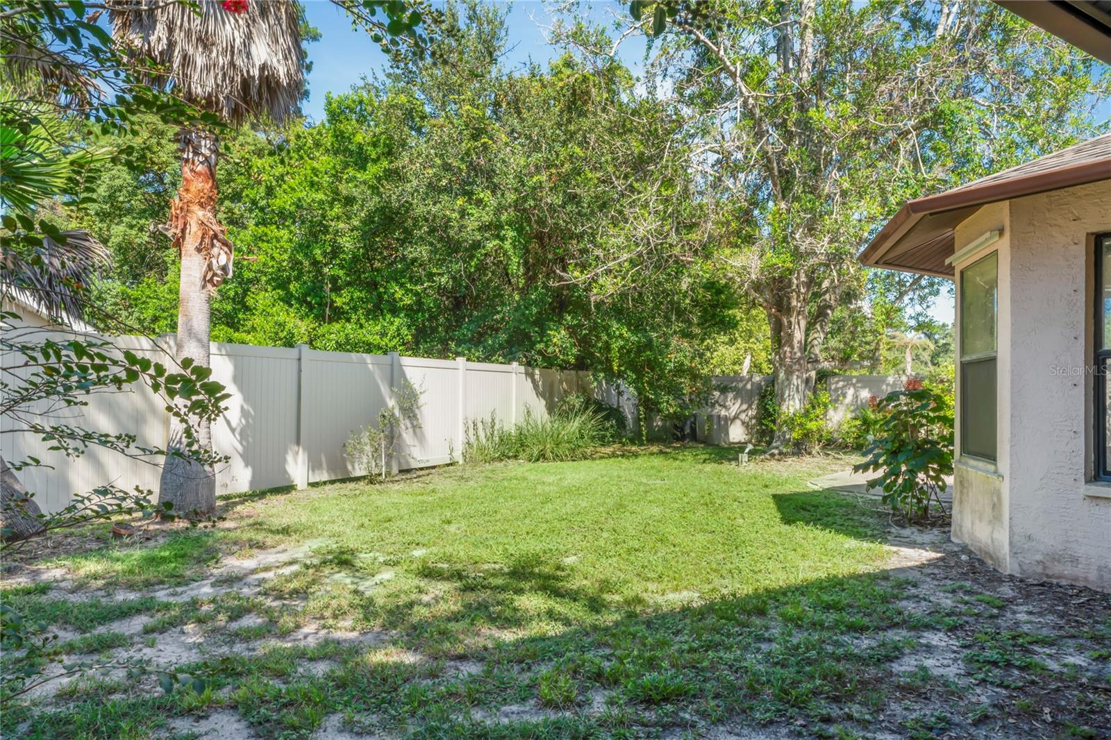 BERKELEY MANOR - Residential