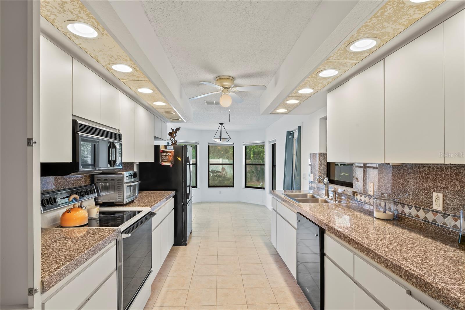 BERKELEY MANOR - Residential