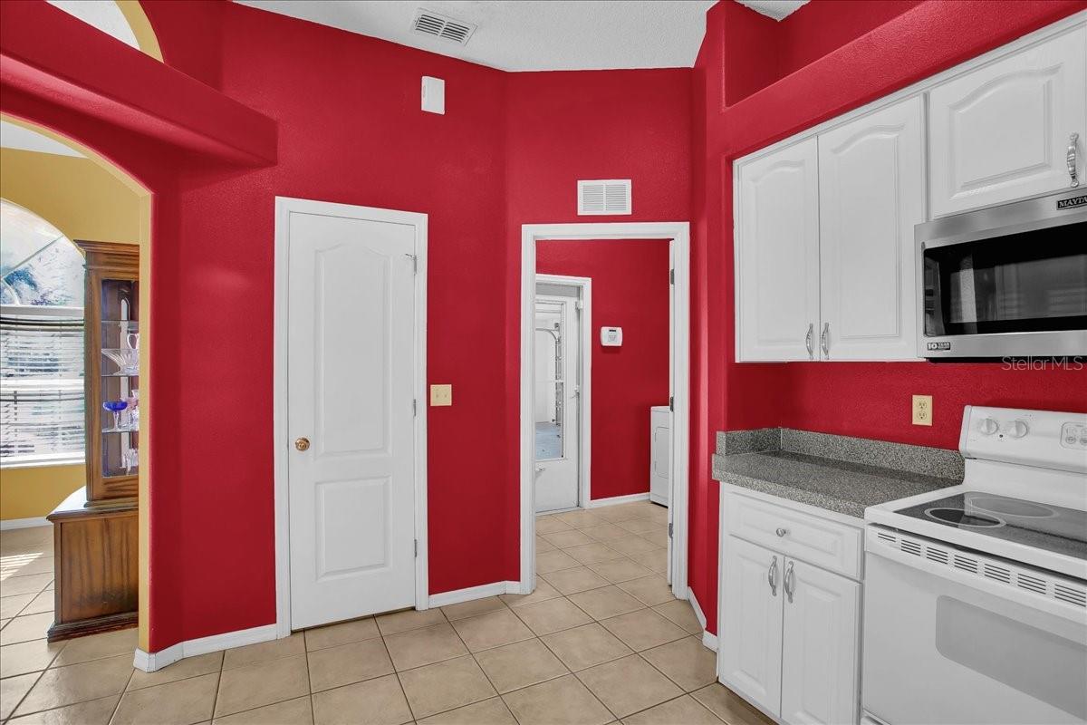 SPRING HILL - Residential