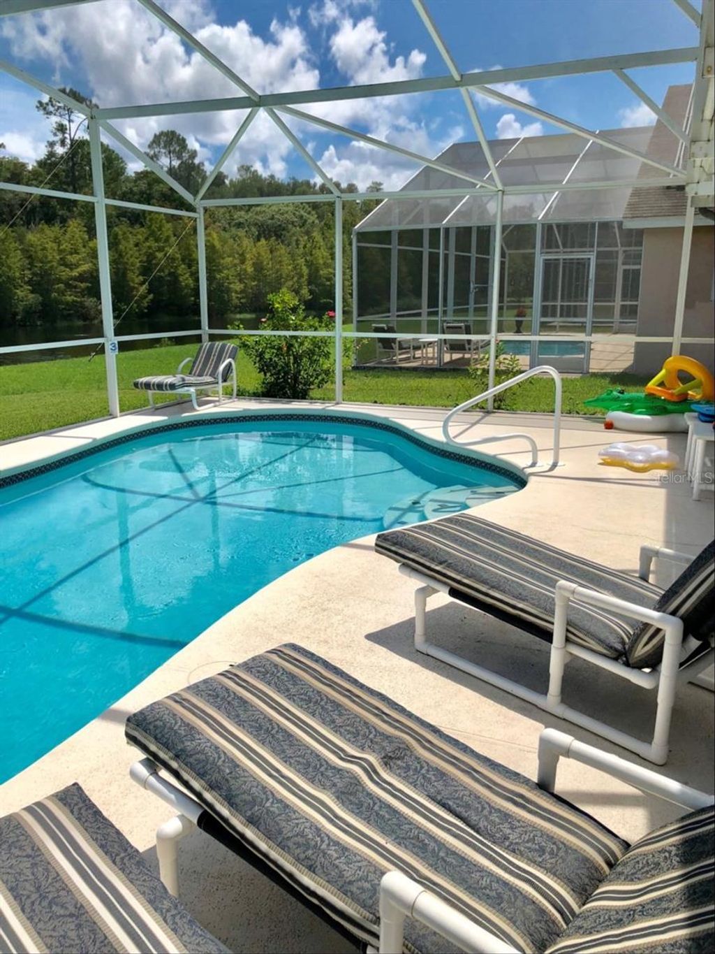 Photo of 4341 Creekside Boulevard, Kissimmee, FL 34746 (MLS # O6401786)