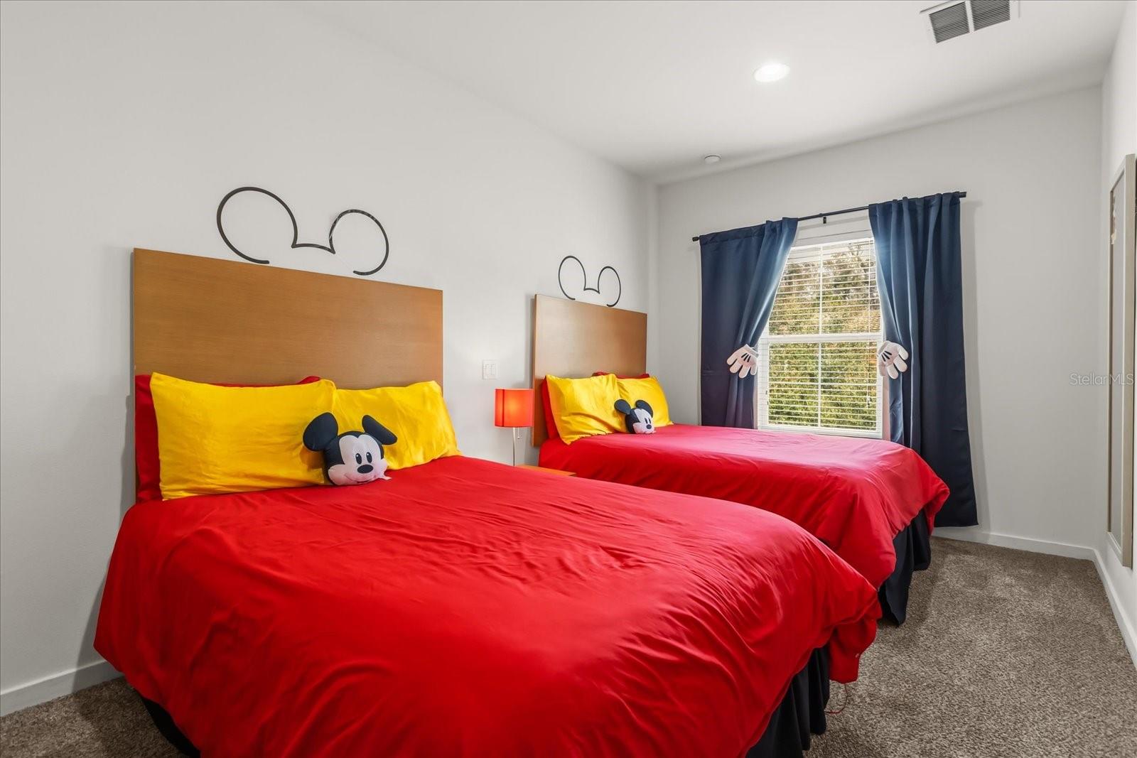 REGAL OAKS AT OLD TOWN - Residential