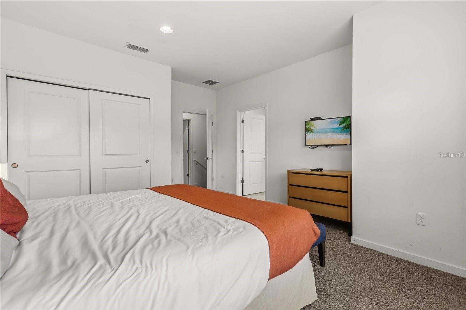 REGAL OAKS AT OLD TOWN - Residential