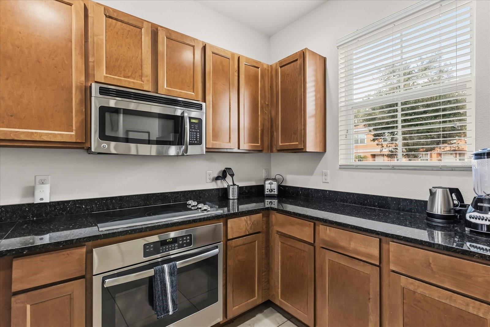 REGAL OAKS AT OLD TOWN - Residential