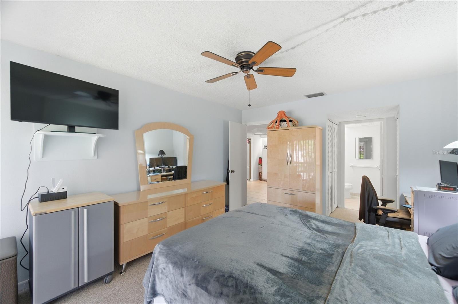 SANDAL COVE CONDO - Residential