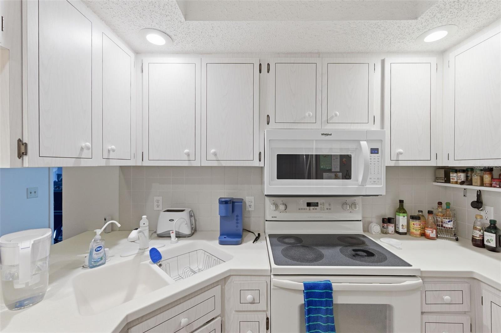 SANDAL COVE CONDO - Residential